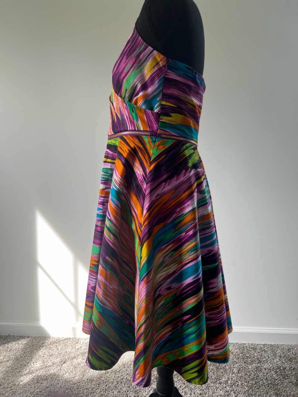 Calvin Klein Fit & Flare Dress 6 Multicolor Halter Pleated Skirt Party Cocktail - Picture 4 of 11